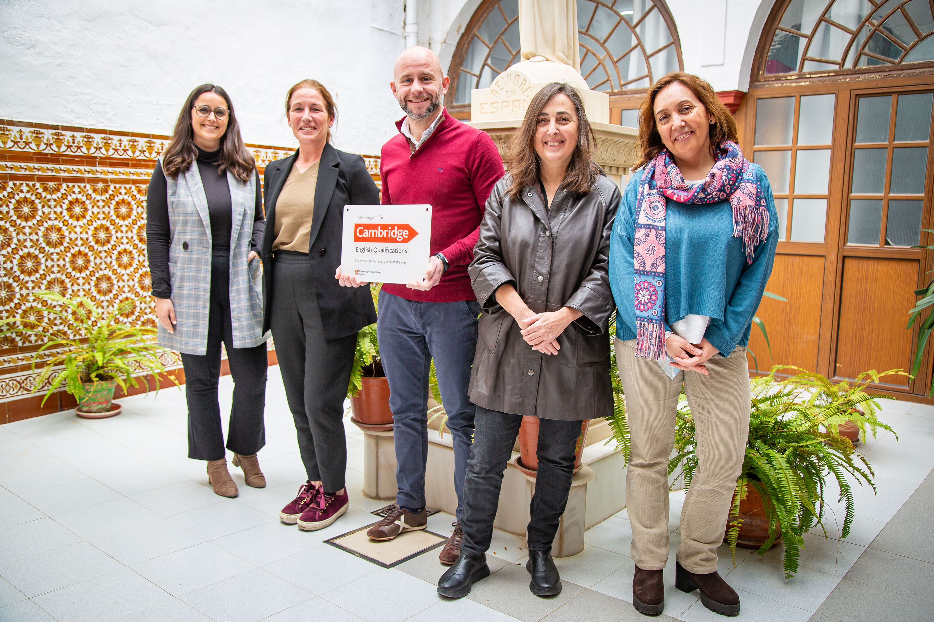 Sede examinadora oficial Cambridge durante numerosos años consecutivos.